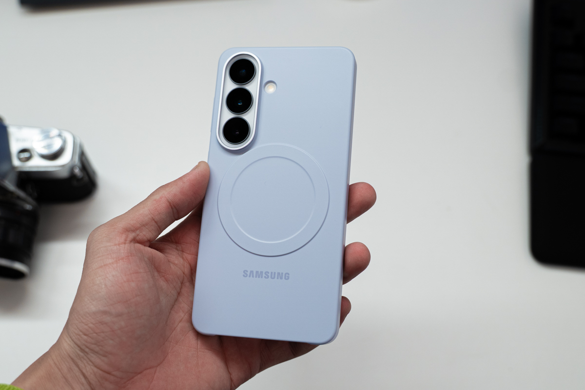 Trên tay ốp lưng chính hãng của Samsung Galaxy S26 Series: Đa dạng lựa chọn, tích hợp nam châm tiện lợi!