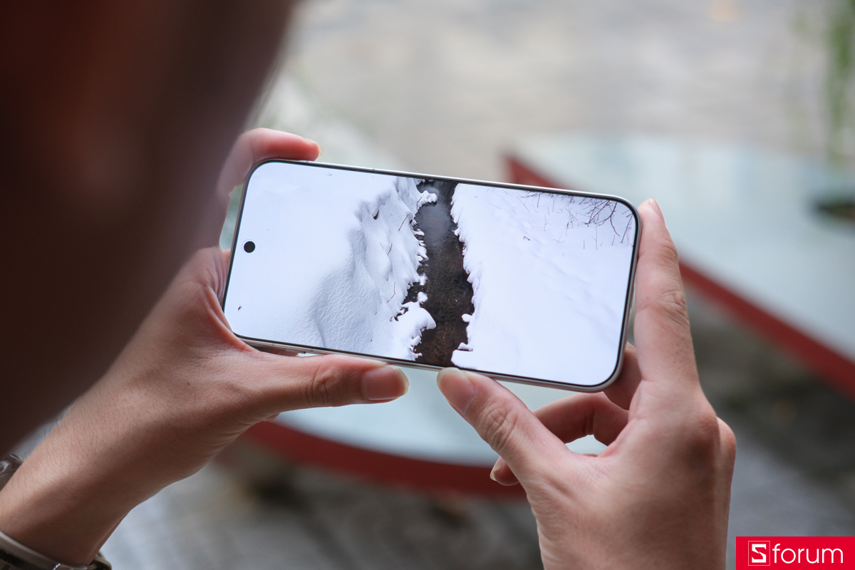 Màn hình của OPPO Find X10