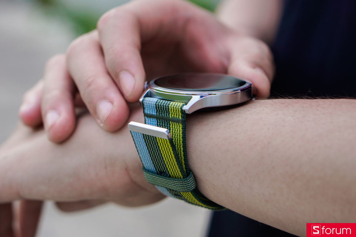 OPPO Watch S đang là một trong những mẫu smartwatch mỏng nhẹ nổi bật trong phân khúc hiện nay