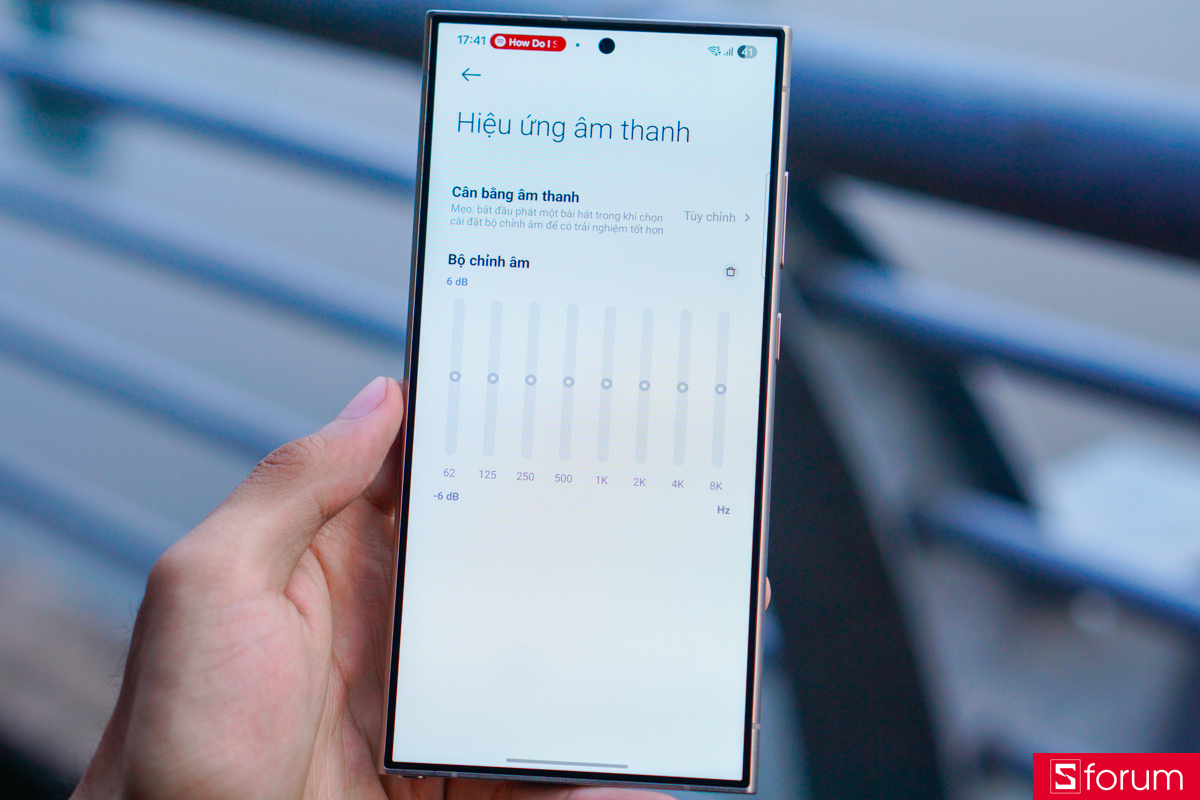 Người dùng còn có thể tinh chỉnh EQ của Redmi Buds 8 Lite thông qua ứng dụng Xiaomi Earbuds để tối ưu chất âm theo sở thích cá nhân