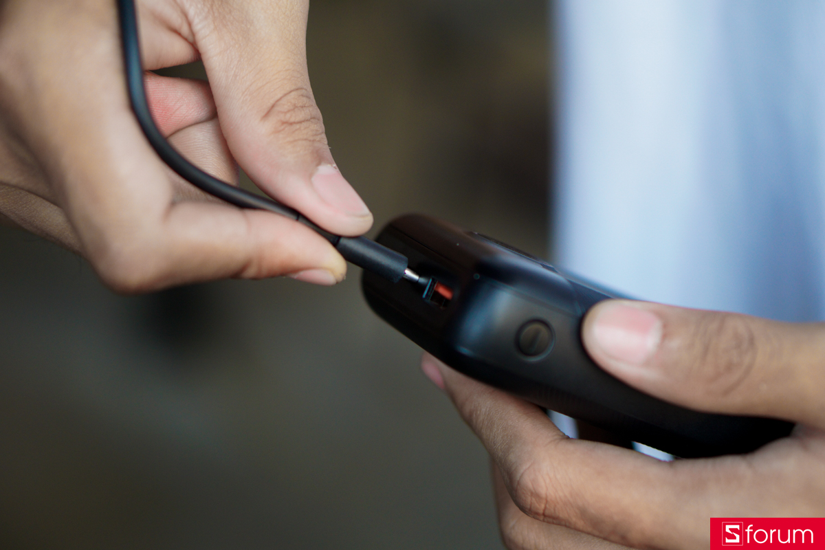 MoveSpeed PB07 được trang bị tới ba cổng sạc ra, bao gồm 2 cổng USB-A và 1 cổng USB-C