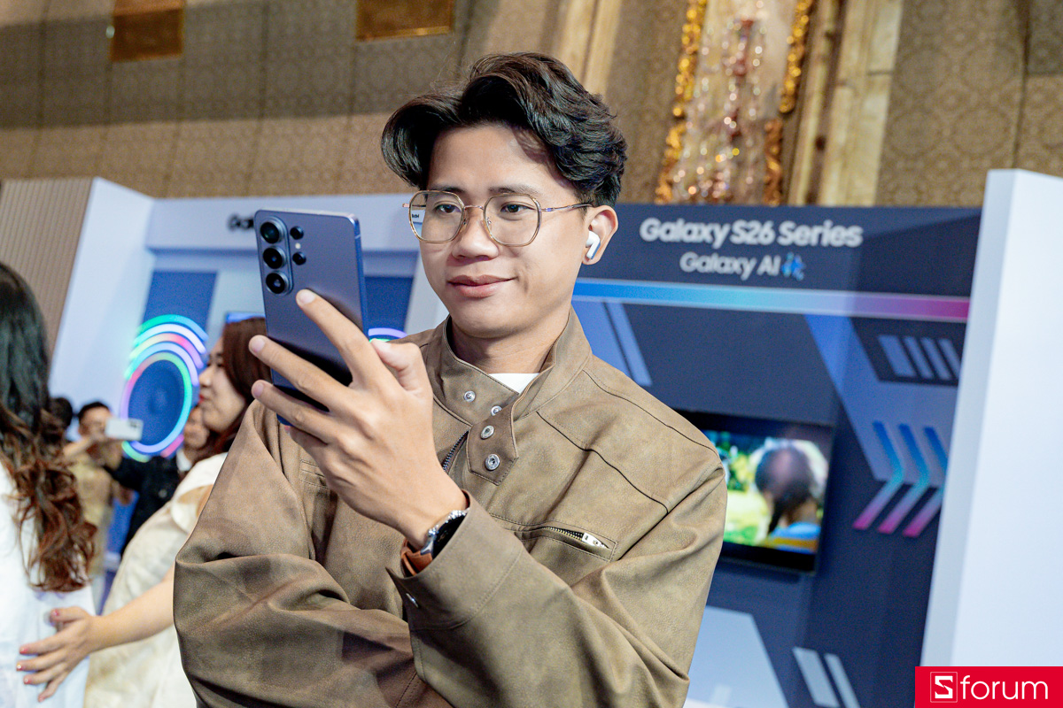 Samsung Galaxy Buds 4 Pro mang lại trải nghiệm đủ dùng trong cả ngày với mức sử dụng khá ổn