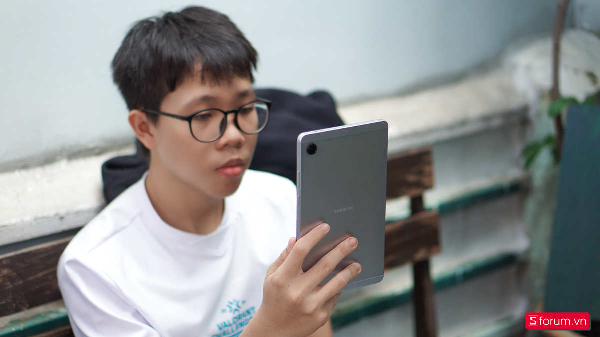 Trọng lượng và kích thước của Samsung Galaxy Tab A11 vẫn đang khá gọn nhẹ