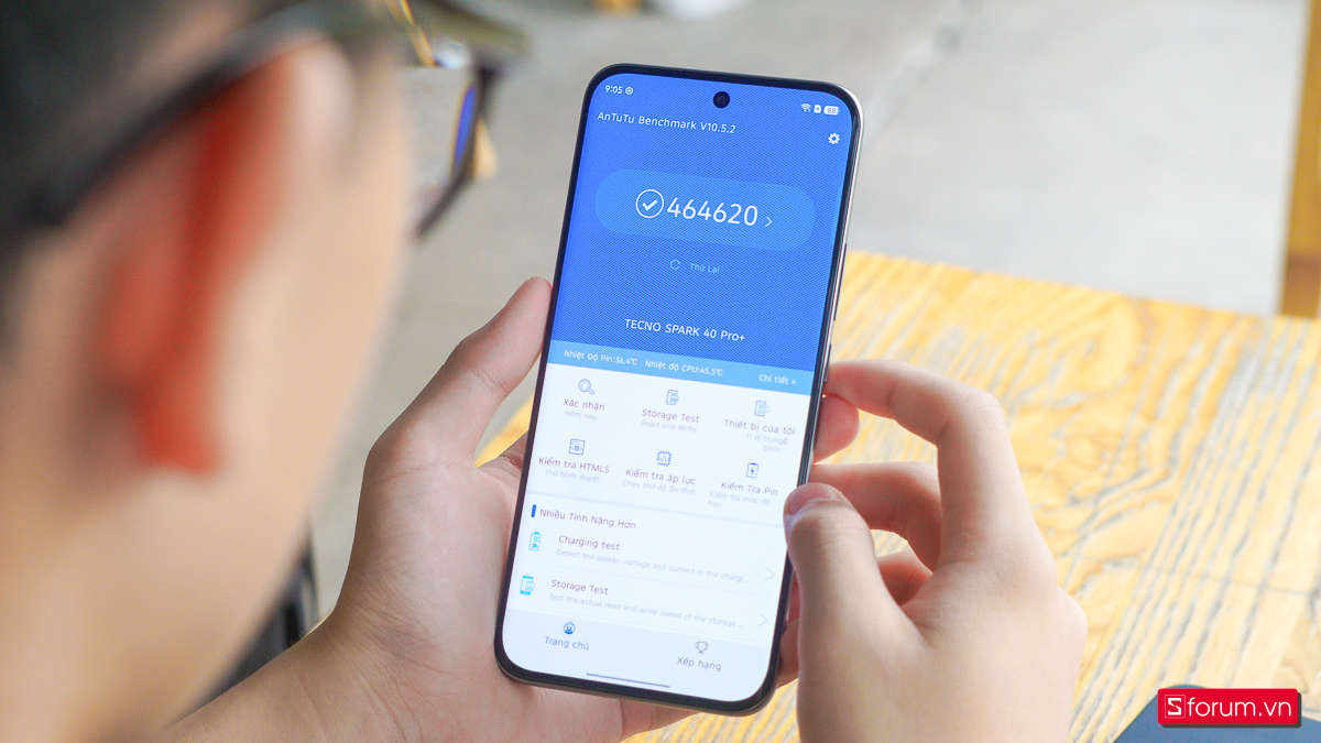 Trên tay Tecno Spark 40 Pro+ với vi xử lý Mediatek Helio G200 đầu tiên trên thế giới