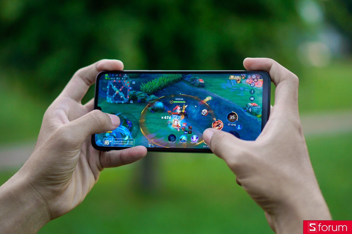 Trang bị đáng giá nhất của Tecno Spark Go 3 chính là tần số quét 120Hz