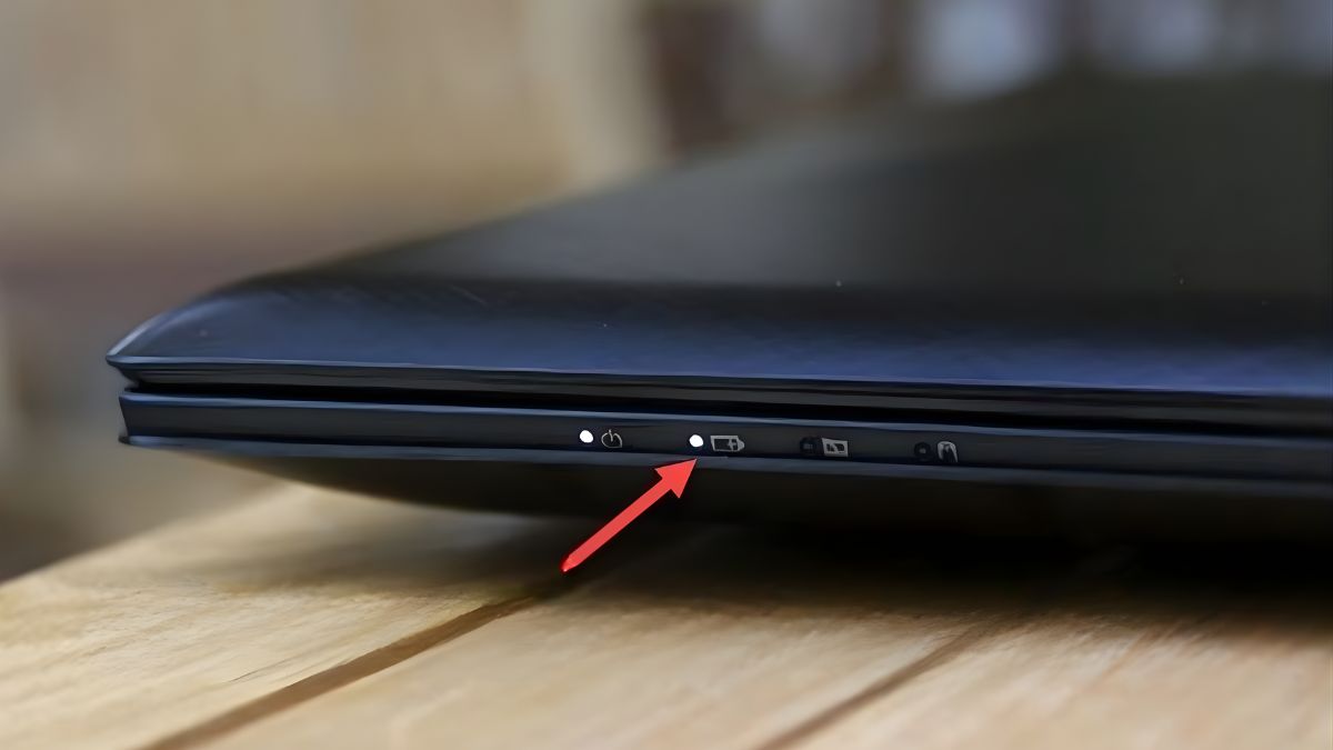 Ý nghĩa các đèn báo trên laptop Asus: Lưu ý sử dụng