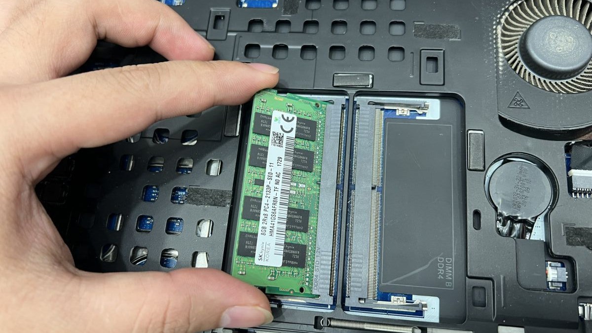 Mẹo hạn chế lỗi máy tính không nhận đủ RAM