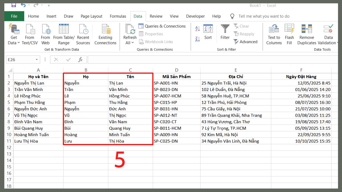 Cách tách cột trong Excel bằng Flash Fill bước 3