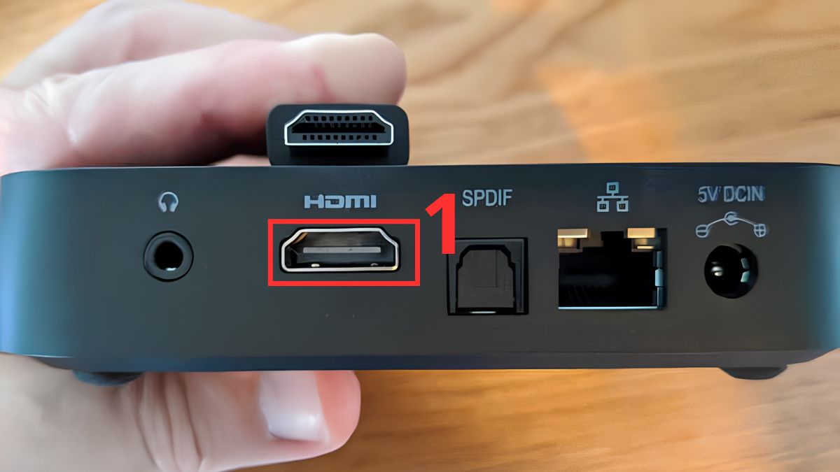 Hướng dẫn chi tiết cách kết nối TV Box với tivi thường