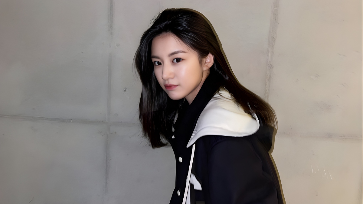 Go Youn Jung phong cách đời thường