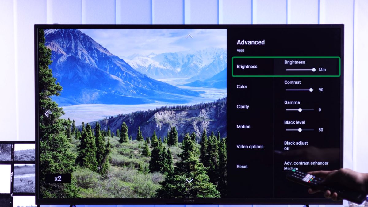 Cách chỉnh màu Tivi Sony chuẩn: Chỉnh độ sáng 