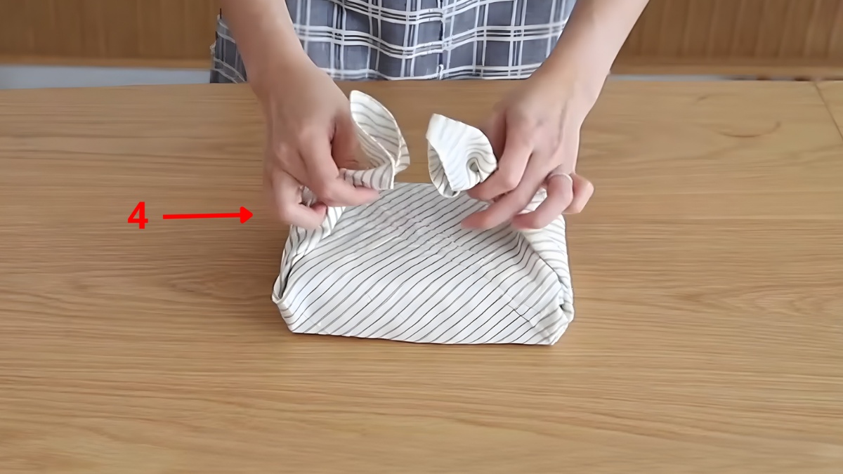 Cách gói quà 8/3 kiểu Nhật bằng vải (Furoshiki)