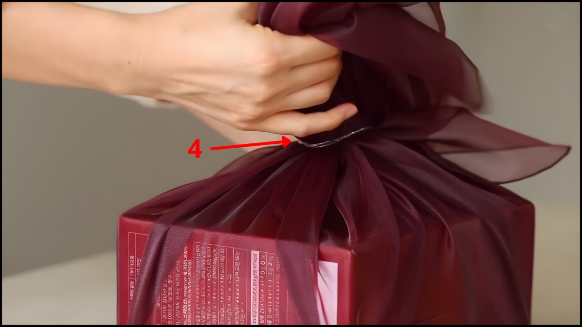 Cách gói quà 8/3 kiểu Hàn Quốc tinh tế 