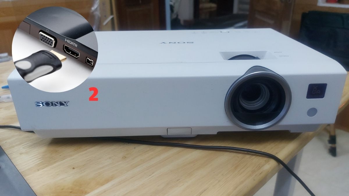 Cách mở máy chiếu của Sony