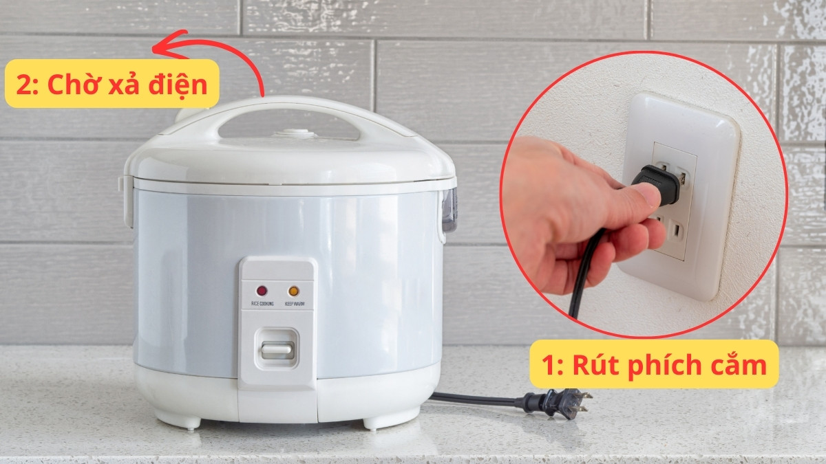 Cách tháo nồi cơm điện đúng kỹ thuật