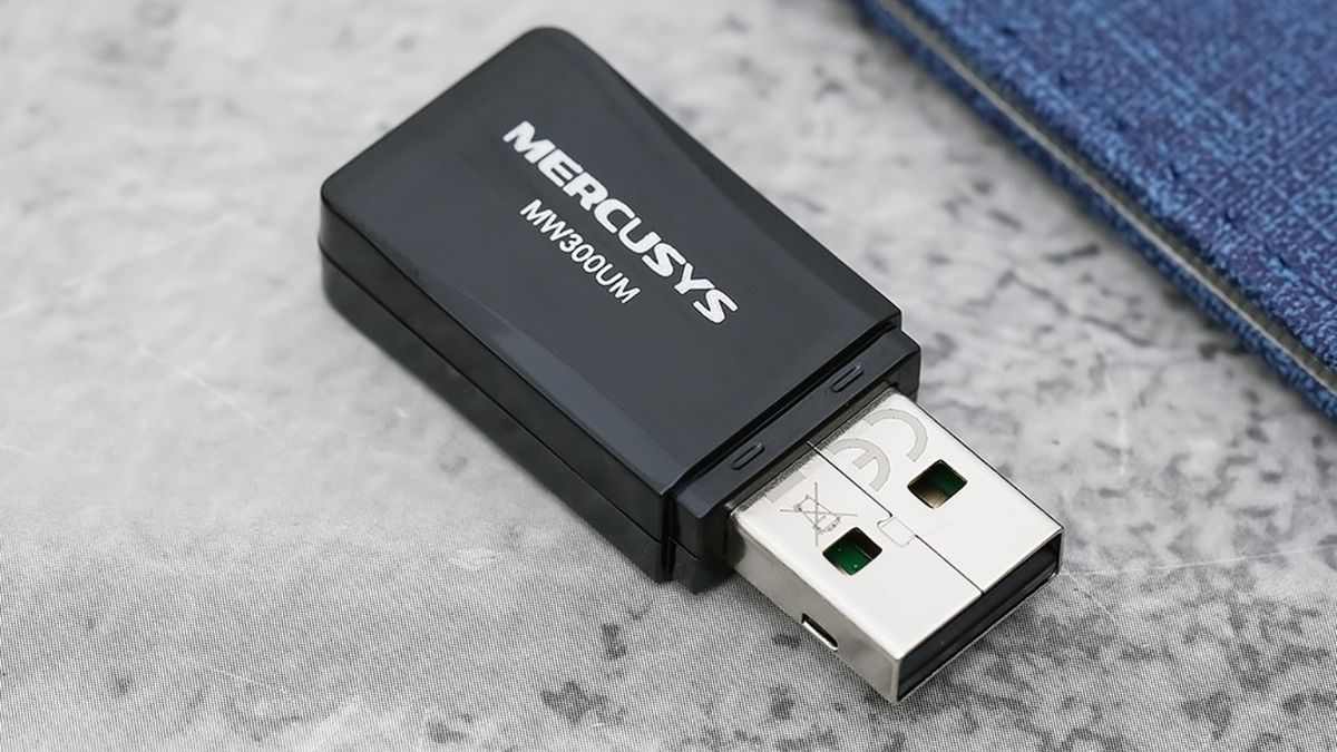 Khi nào nên cập nhật phần mềm tivi Samsung qua USB?