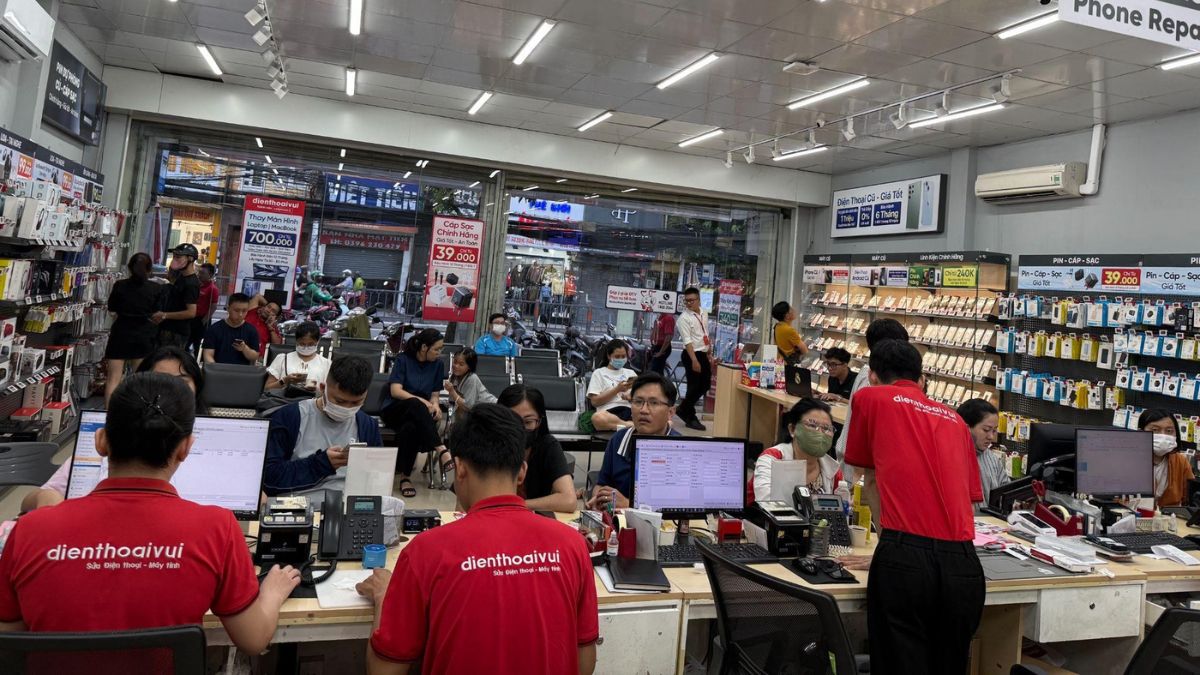 Mang đến trung tâm sửa CPU chạy nhưng không lên màn hình