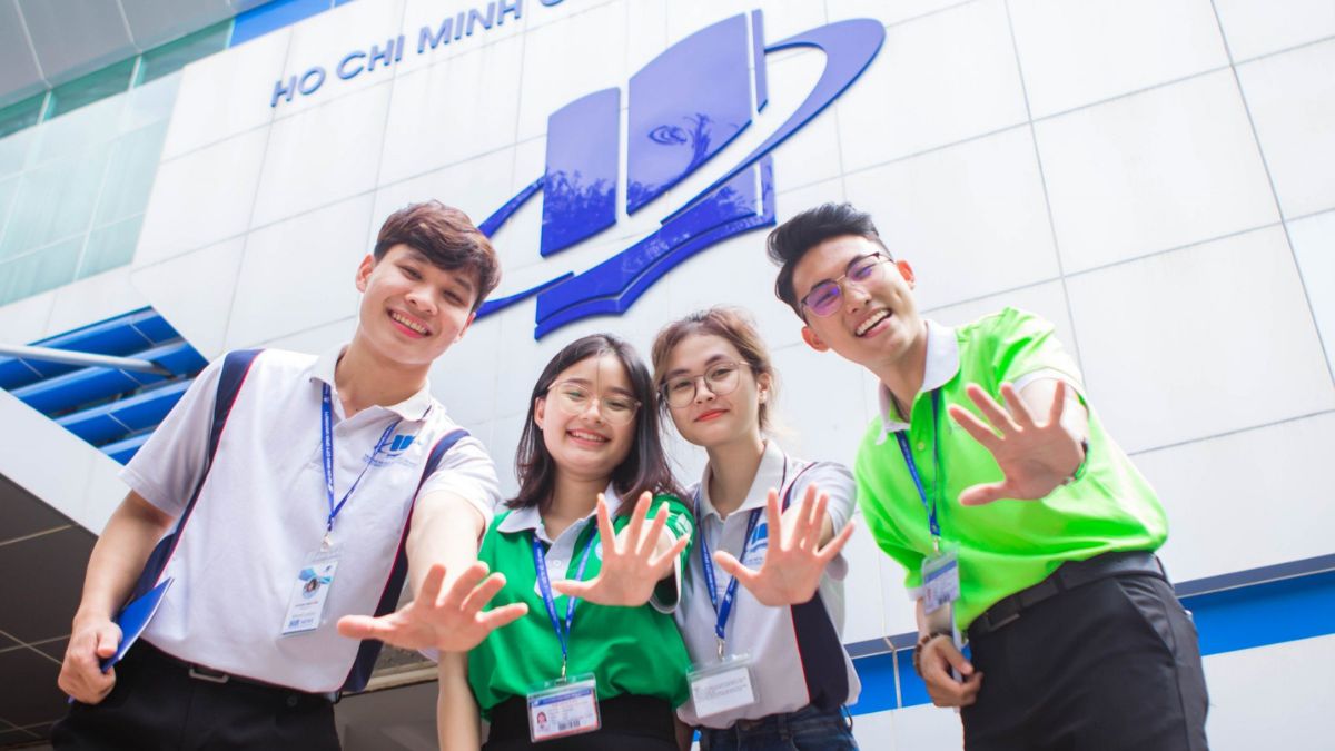 MBS - Điểm Chuẩn Trường Đại Học Mở TPHCM 2025