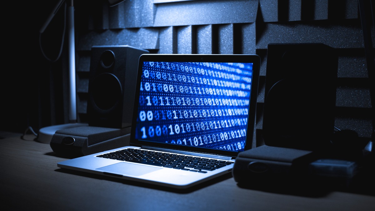 Dữ liệu được máy tính lưu trữ dưới dạng gì?