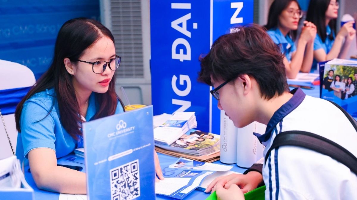 Các khoản phí khác tại Đại học CMC