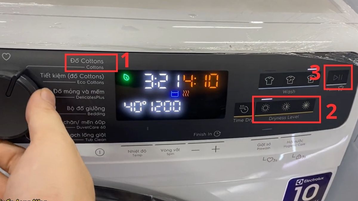 Cách sử dụng các tính năng nổi bật trên máy giặt UltimateCare 500