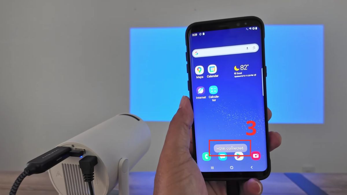 Cách kết nối điện thoại Android với máy chiếu qua HDMI bước 3