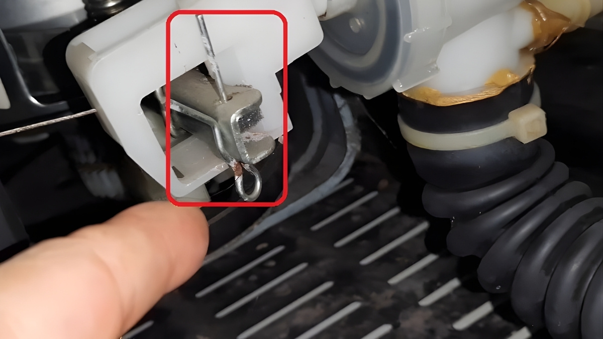 Nguyên nhân mã lỗi máy giặt Panasonic U11 xuất hiện