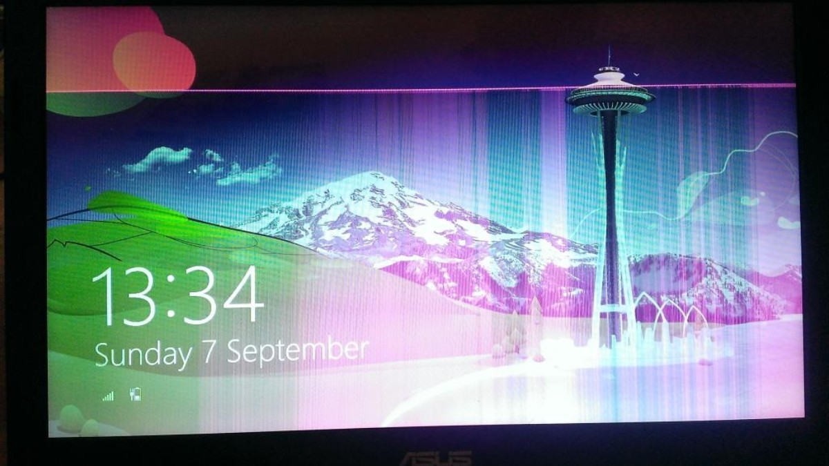 Sửa màn hình laptop bị sọc do hỏng phần cứng bước 1