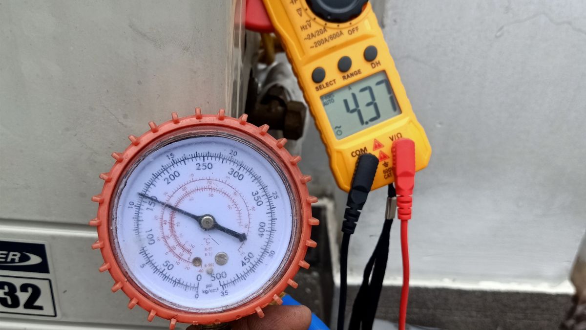 Nguyên nhân máy lạnh chạy một lúc rồi tắt rồi chạy lại và cách khắc phục