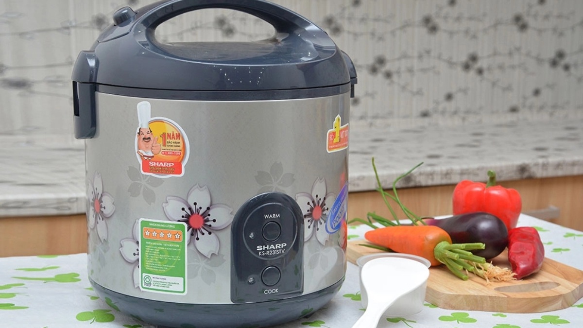 Top nồi cơm điện nấu cơm ngon nhất đáng mua hiện nay: Sharp