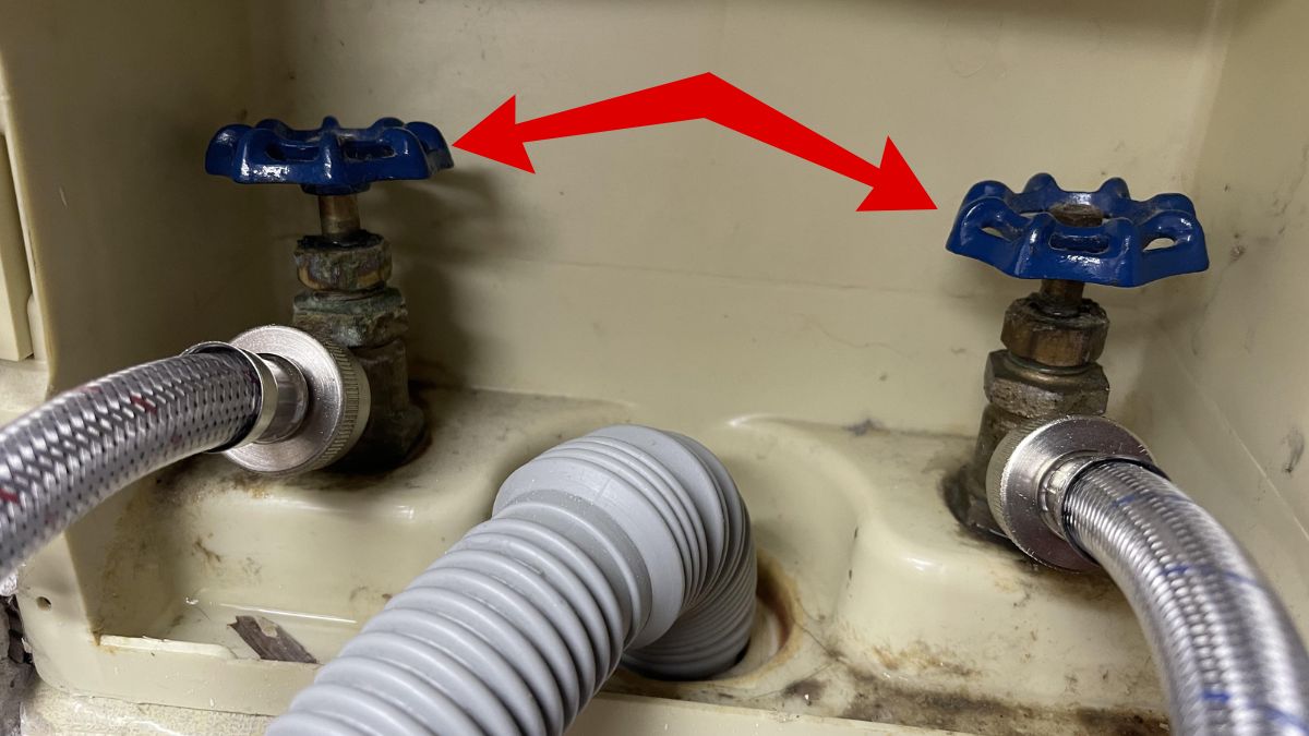 Cách kiểm tra nhanh tại nhà khi nước vào máy giặt yếu