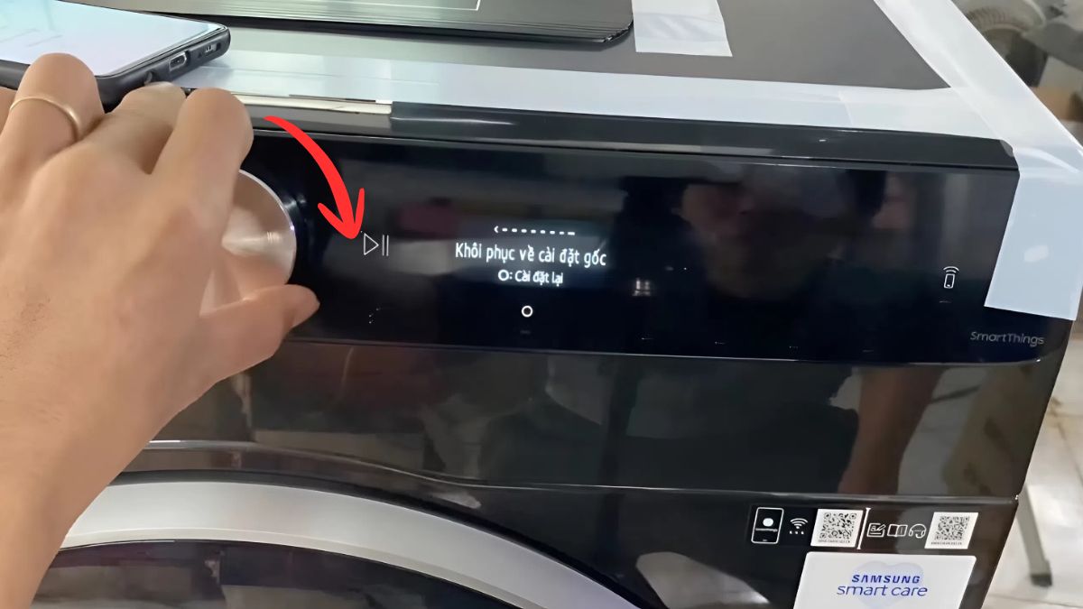 Cách reset máy giặt Samsung cửa trước bước 3
