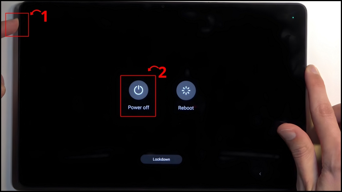 Hard Reset máy tính bảng Lenovo khi không vào được Cài đặt bước 1