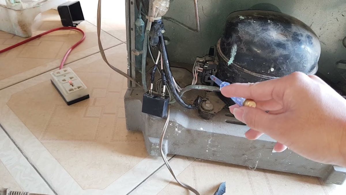 Lưu ý an toàn khi thao tác dựa trên sơ đồ tủ lạnh