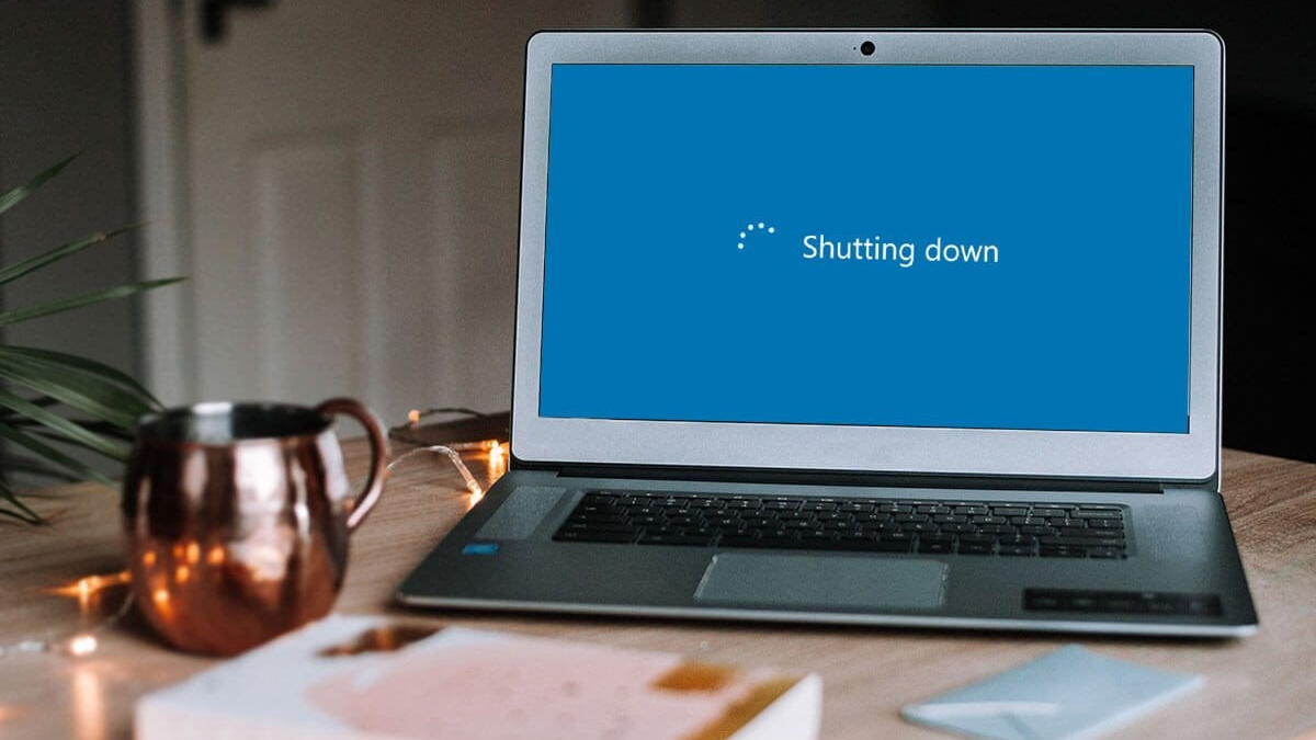 Vì sao cần thao tác tắt máy tính an toàn?