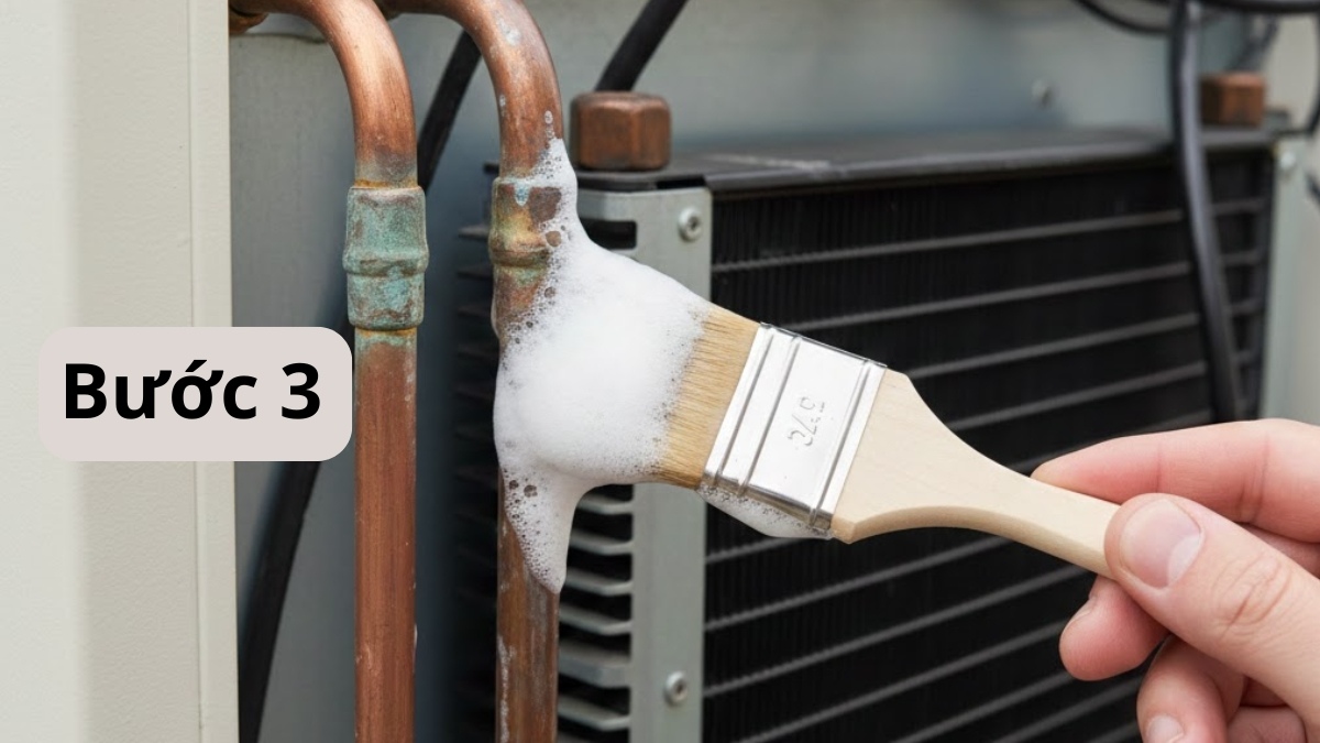 Cách kiểm tra tủ lạnh bị xì gas tại nhà bằng xà phòng