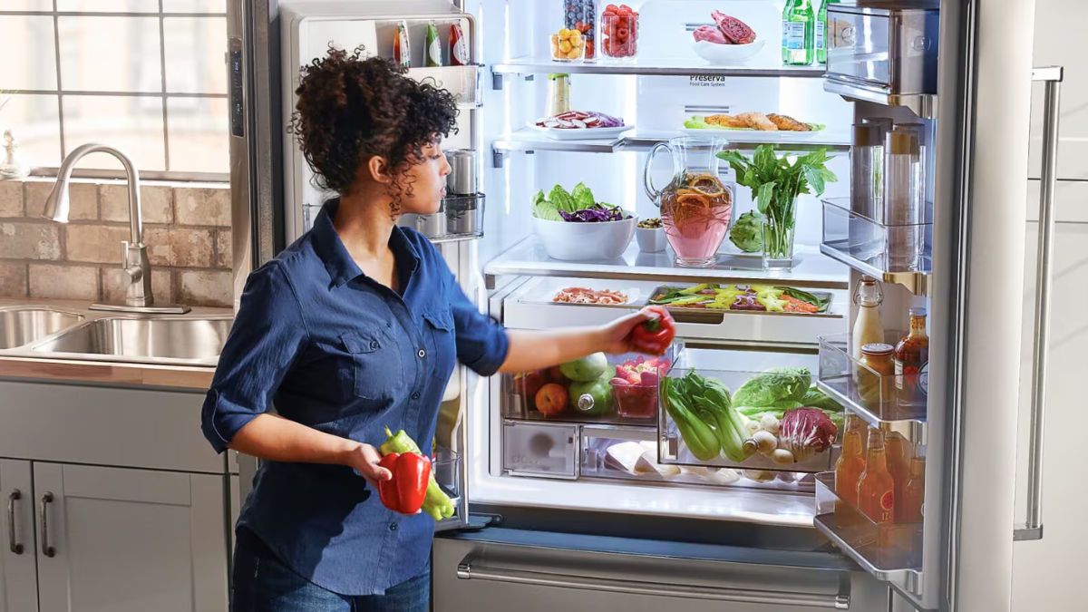 Các bước vệ sinh tủ lạnh đúng cách bước 5