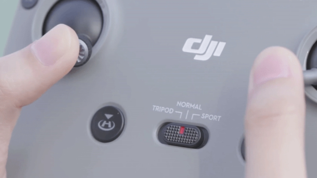 Hướng dẫn cách dùng flycam tự bay theo người - bước 1