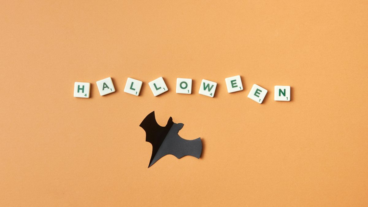 Halloween background đơn giản