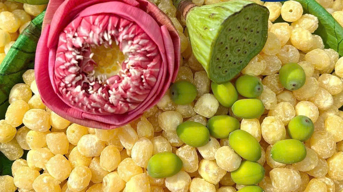 Quà Tết Mứt sen