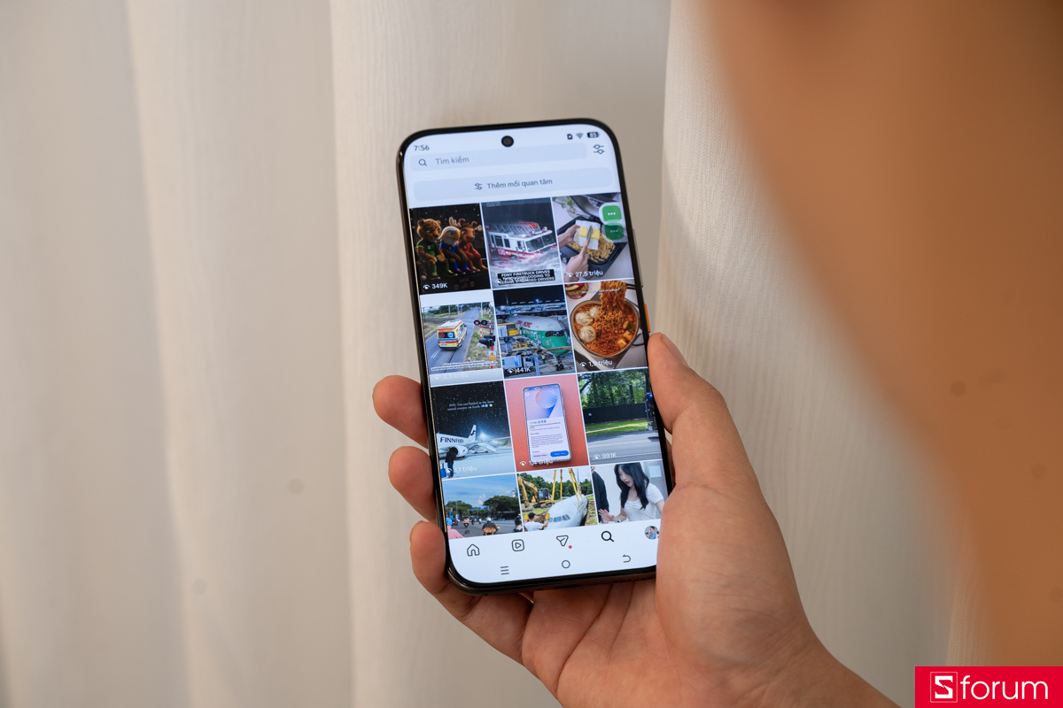 Đánh giá TECNO POVA Curve 2 5G dùng màn hình