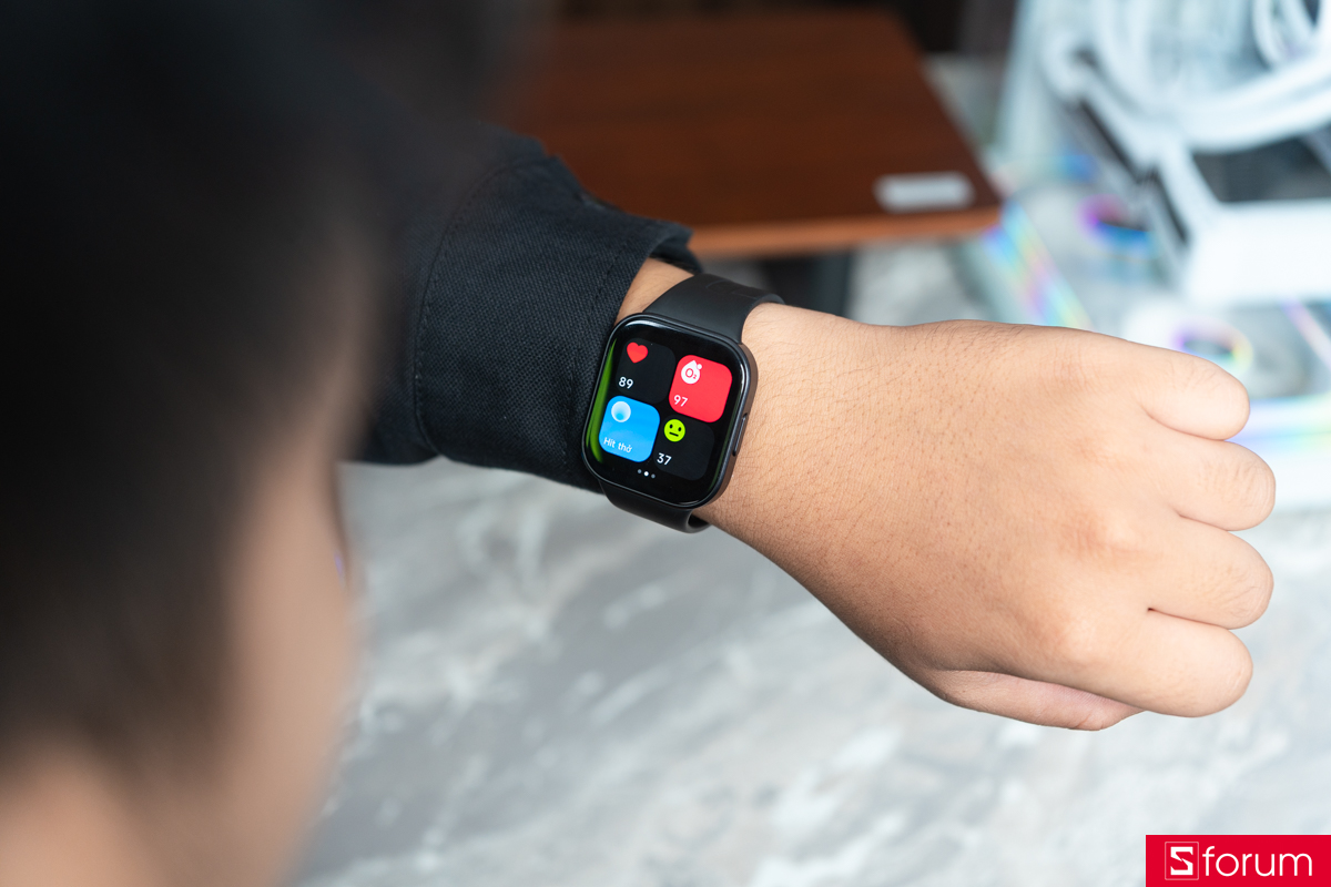 Trên tay Xiaomi REDMI Watch 6 Active các chỉ số