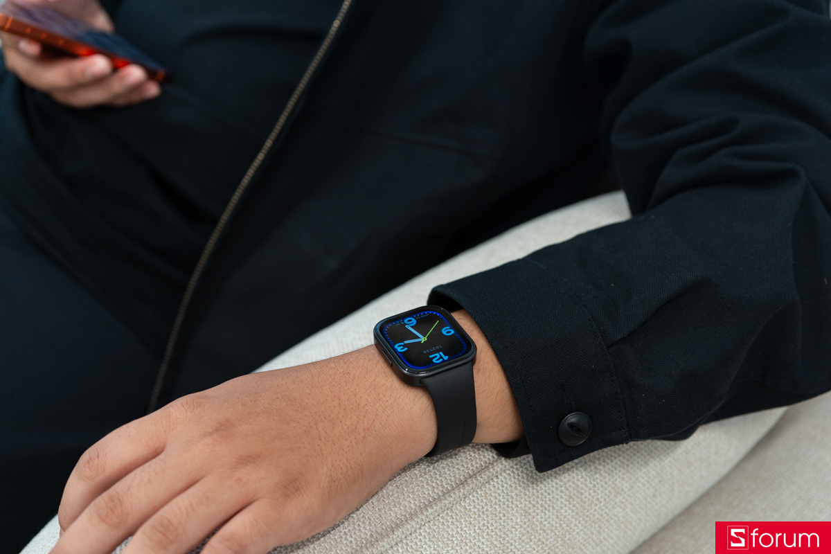 Trên tay Xiaomi REDMI Watch 6 Active đeo đồng hồ
