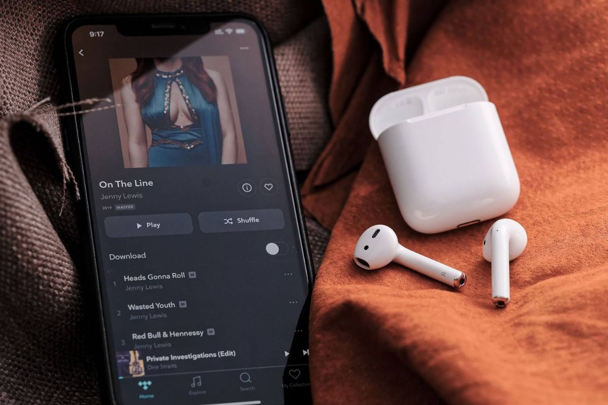Ngắt kết nối với các thiết bị kết nối Bluetooth để loa ngoài điện thoại phát tiếng