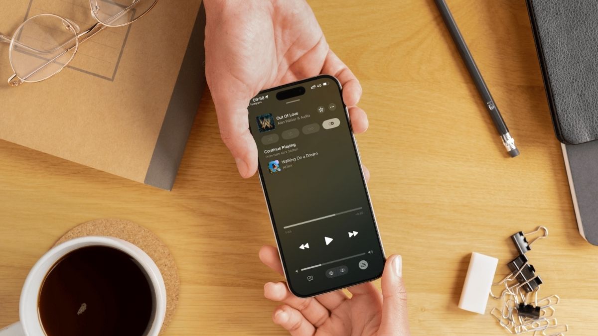 iOS 26 Auto Mix: Trải nghiệm DJ ngay trên Apple Music bg