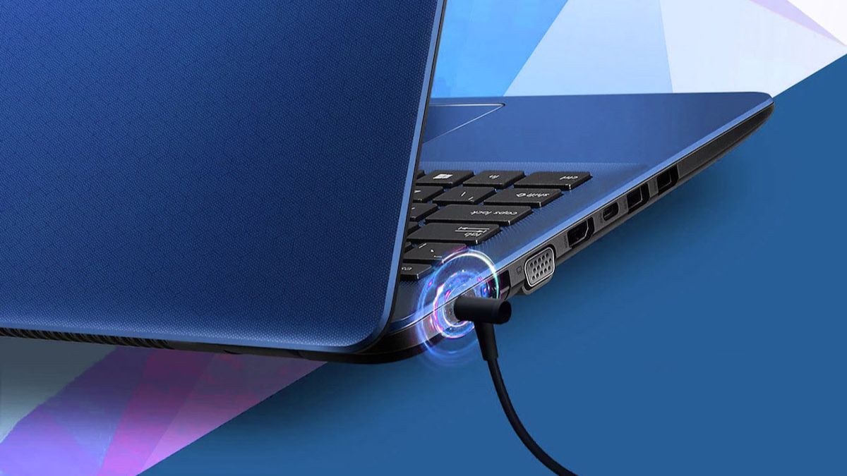 Cách khắc phục laptop phải cắm sạc mới lên nguồn hiệu quả