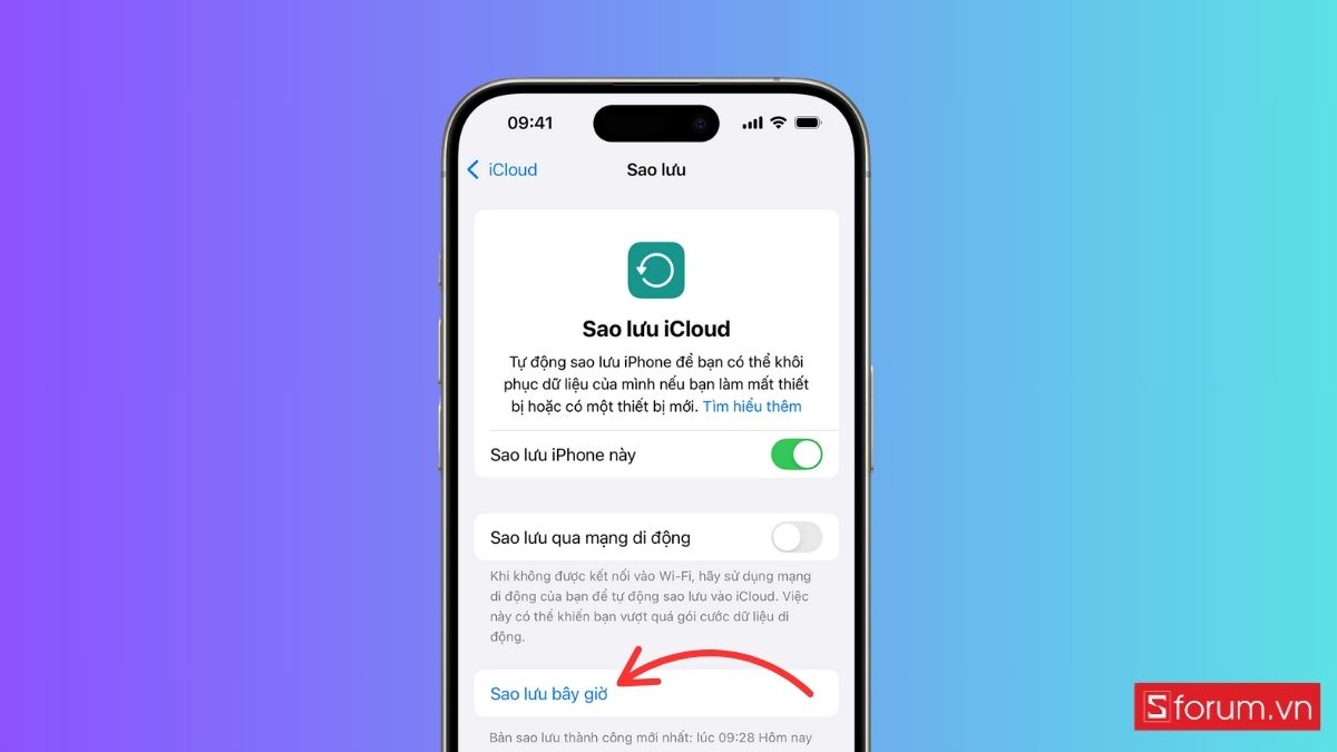 Kích hoạt sao lưu iCloud thủ công trước khi xóa dữ liệu iPhone cũ để tránh mất dữ liệu