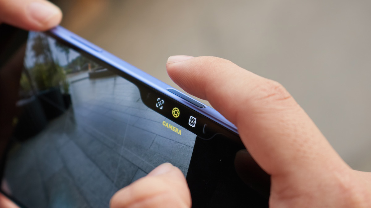 Các hãng phụ kiện "đau đầu" vì nút Camera Control trên iPhone 16