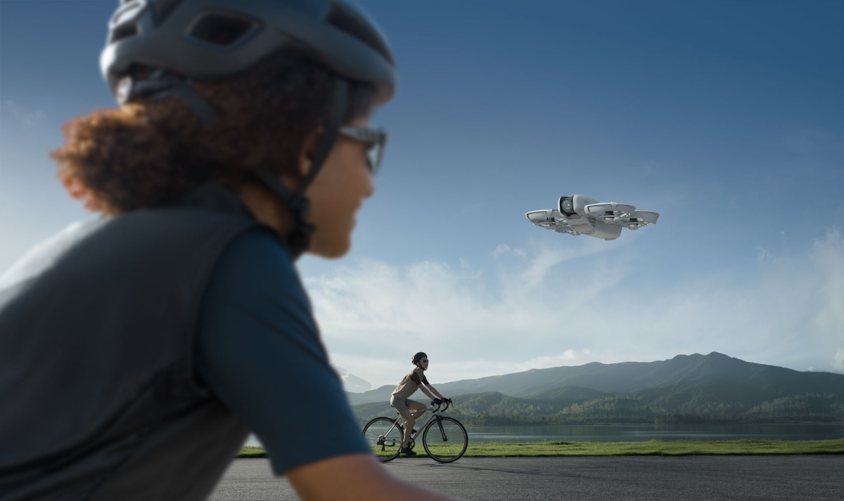 DJI Neo kết hợp với micro DJI Mic 2