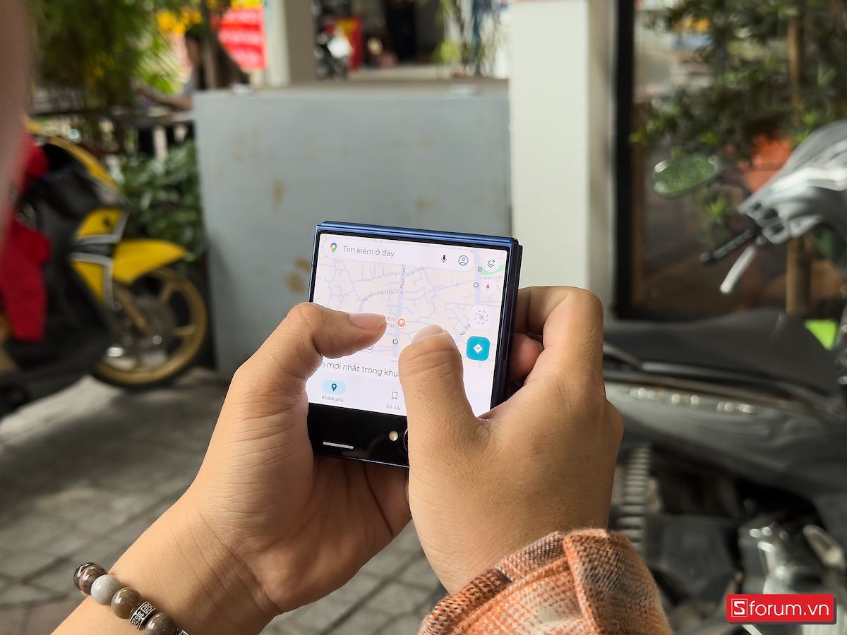Đánh giá thiết kế Samsung Galaxy Z Flip7